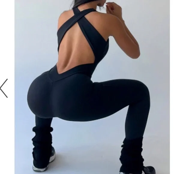 Black Bombshell Lace-Up Bodysuit - Picture 2 of 8